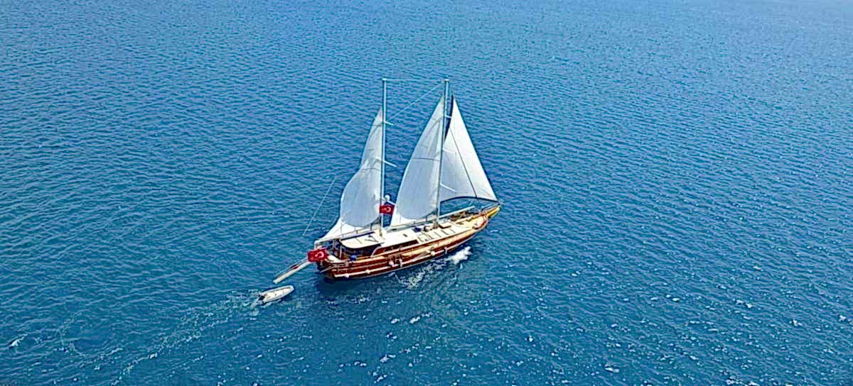 Mavi Yolculuk - Göcek Yat Kiralama - Bodrum Gulet Kiralama Nika Cruise | Gulet Yat Kiralama - Mavi Yolculuk