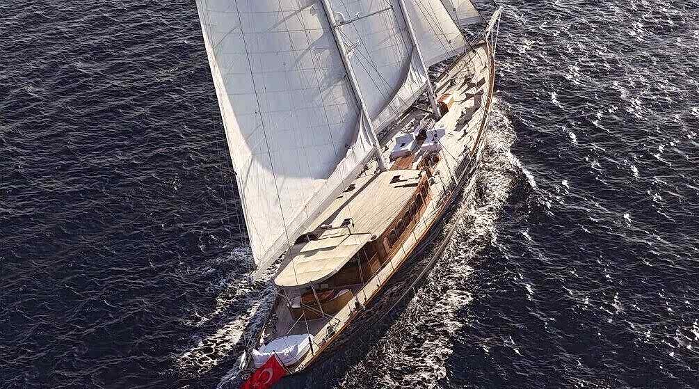 Nika Cruise | Gulet Yat Kiralama - Mavi Yolculuk